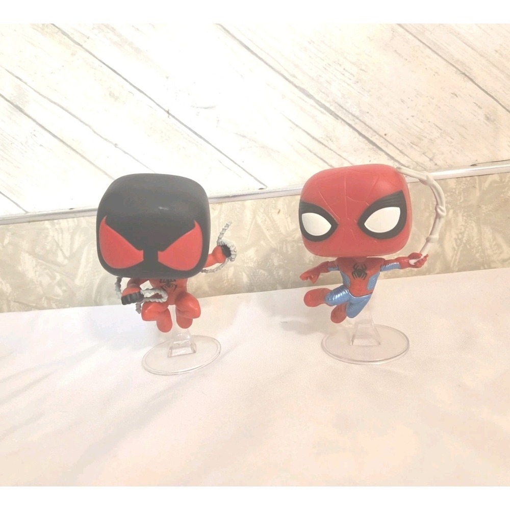 Web Slinging Spiderman Funko Lot Of 2 Scarlet Spider #533 No Way Home #1160